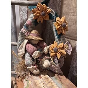 Vintage Patchwork Quilt Bunny Rabbit Easter Wreath Wall Hang 16”x12” Nostalgic